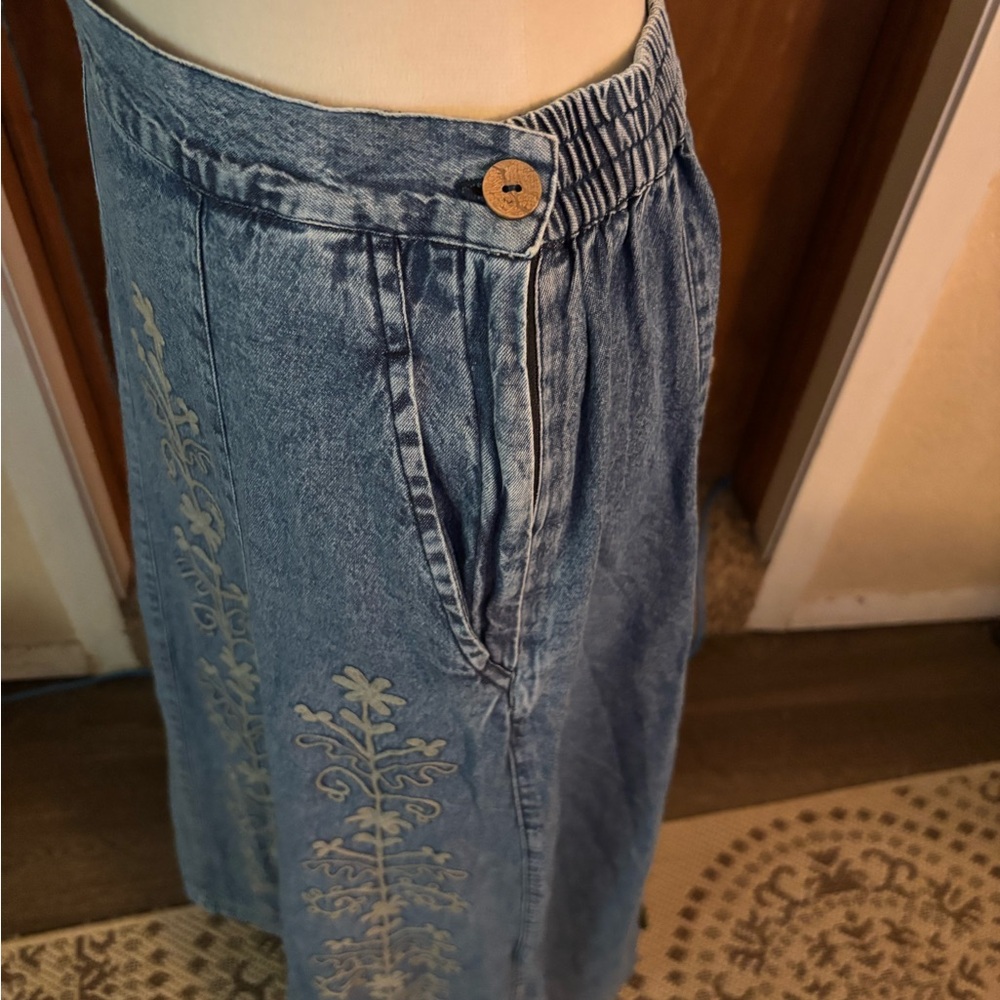 Embroidered Denim High Rise Maxi Skirt. - Picture 4 of 12